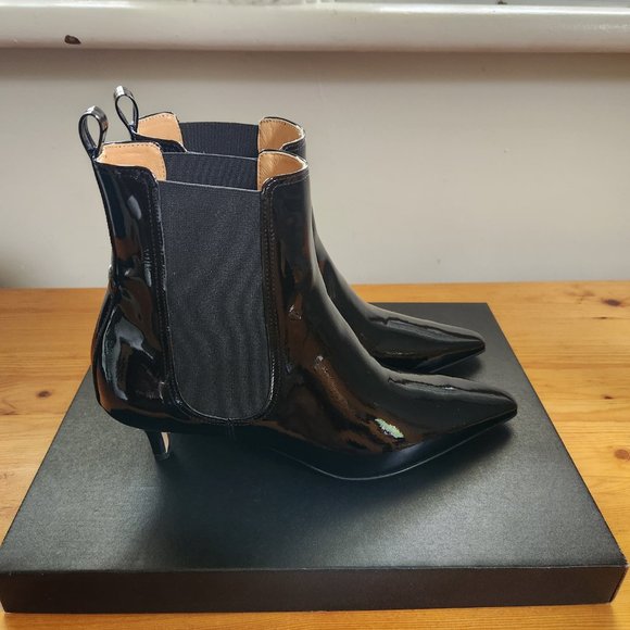 Ssense/Comme Se-a Shoes - Patent Leather Ankle Boots